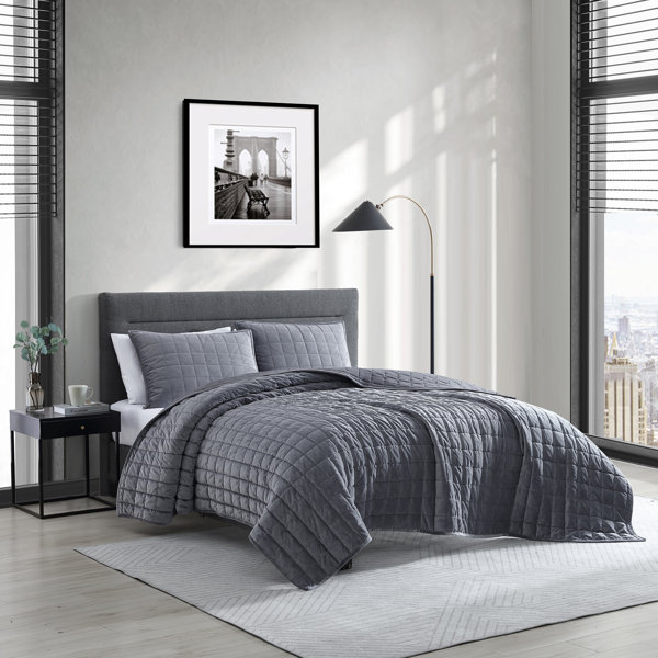 Quilt beautiful charcoal factory grey